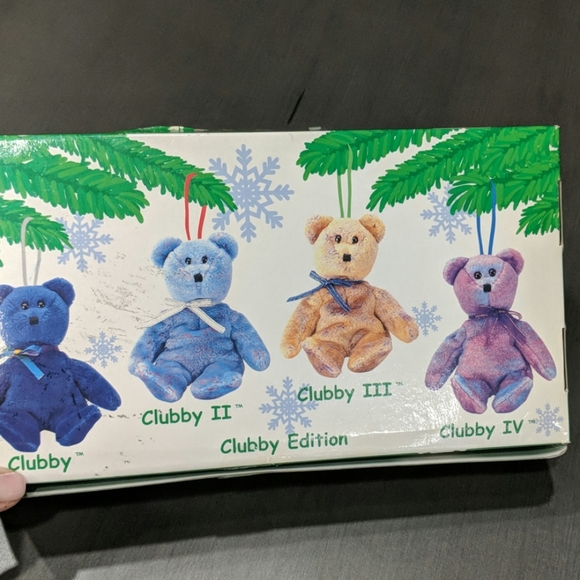 The Jingle Beanies Collection - Picture 4 of 4